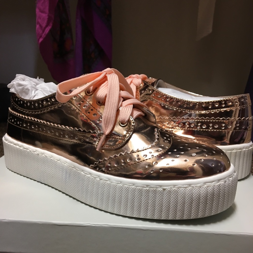 Shelly’s London Platform Dily Sneaker